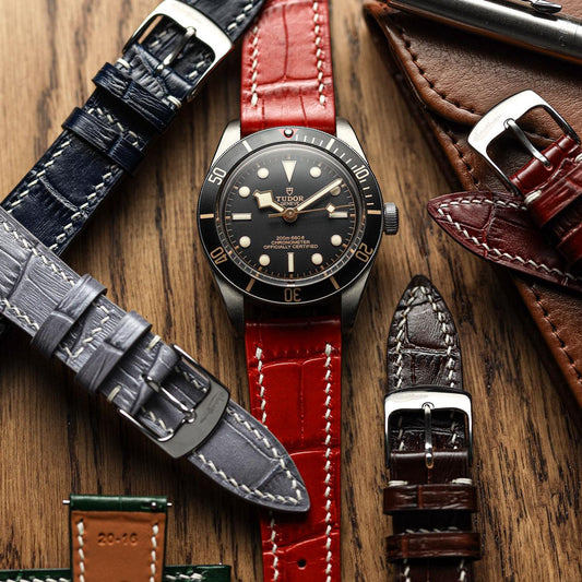 Armen Handgenähte Kalbsleder-Uhrenarmband mit Alligator-Optik in Leuchtendem Rot