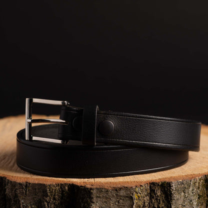The Obelisk Belt - Black Edge Pipe Full-Grain Leather Belt