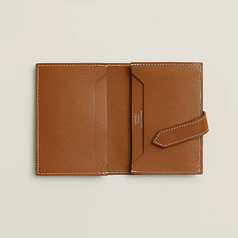 Bearn card holder