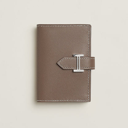 Bearn card holder