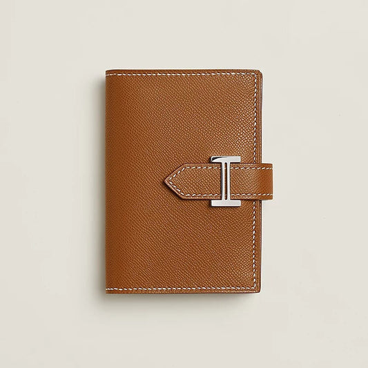 Bearn card holder