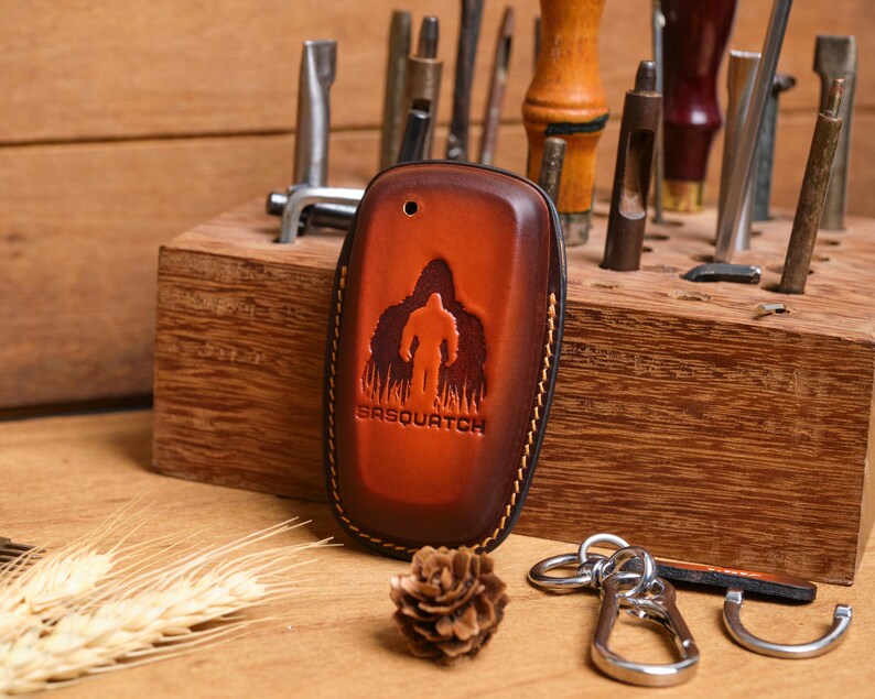 All Ford Mustang Key Fob Cover, Customized Leather Case for Dark Horse, GT, RTR, Mach-E, Mach-1 Shelby, Personalized Gift For Him