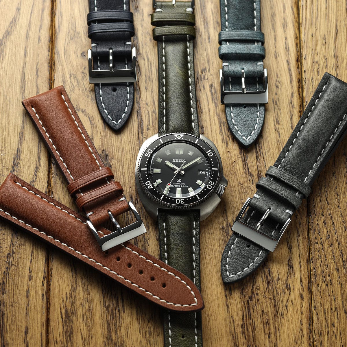 Armband aus dickem, gepolstertem Leder im Vintage-Design – Patina Blau Jeanskraft